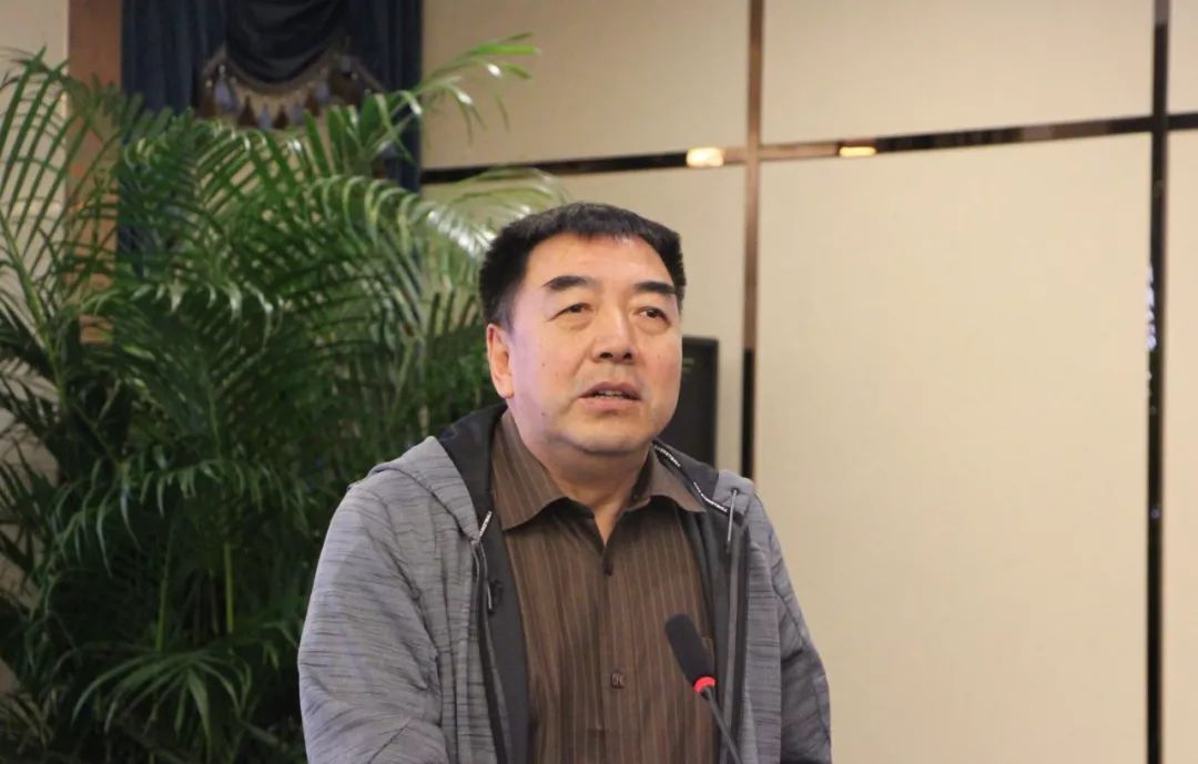 持续优化营商环境!区投促局组织召开"通八条"细则解读培训会