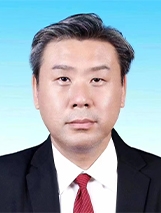 姚伟龙