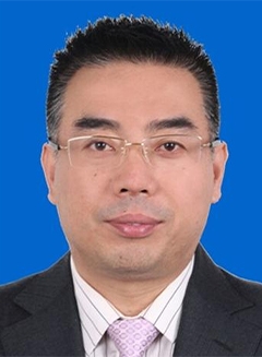 甄宇