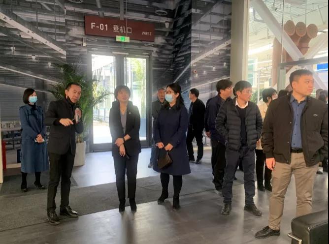 三河市副市长邱小曼率队调研张家湾设计小镇,互联互通